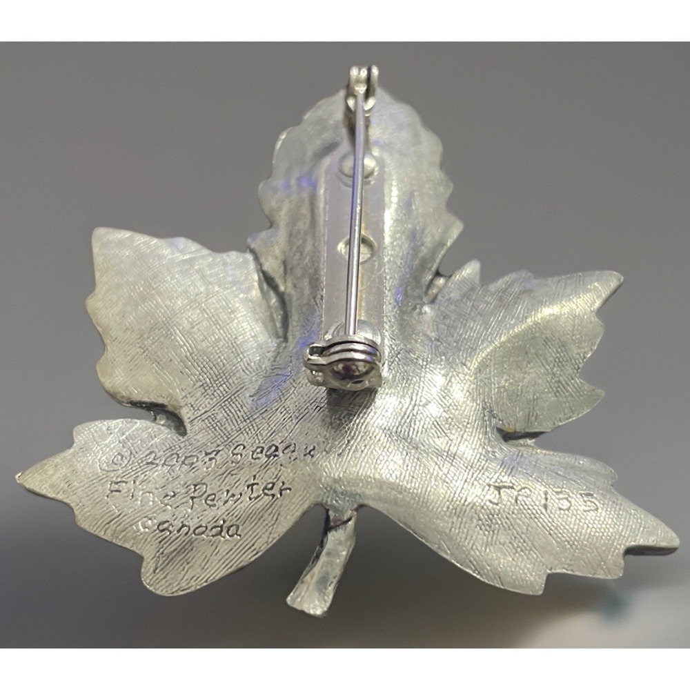 VTG 2003 Pewter Leaf Brooch Pin Canadian Maple Canada Fall JP135 - Picture 3 of 6